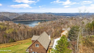 400 Panoramic Dr, Maynardville, TN 37807