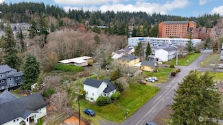 914 23rd St, Bellingham, WA 98225