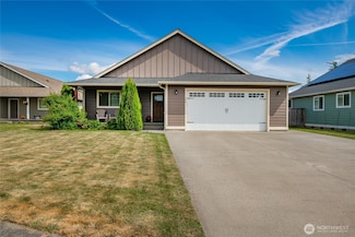 406 Harrison Ln, Nooksack, WA 98276
