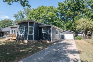 912 Indiana St, Neodesha, KS 66757