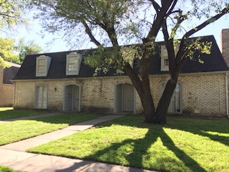 606 Towne House Ln, Richardson, TX 75081