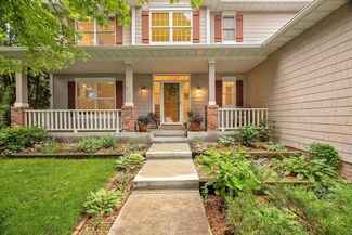 6327 Heathbrook Dr, Eden Prairie, MN 55346