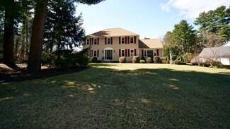 8 Valley Forge Way, Foxboro, MA 02035