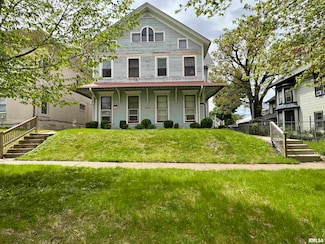 1206 N Perry St Unit 2, Davenport, IA 52803