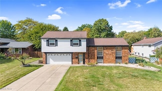 3520 Archwood Dr, Rocky River, OH 44116