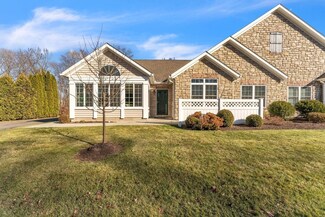 100 Stonybrook Way Unit 100, South Hadley, MA 01075