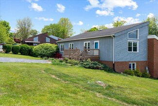 1086 Rosedale Dr, Harrisonburg, VA 22801