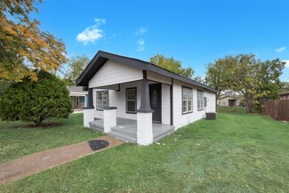 1441 Elmwood Ave, Fort Worth, TX 76104