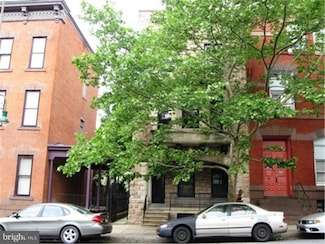 1039 Penn St, Reading, PA 19601