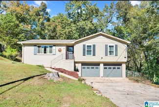 211 26th Ct NW, Center Point, AL 35215