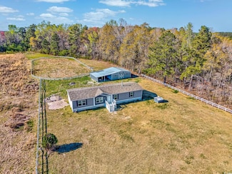 4233 Valley Forge Rd, Aynor, SC 29511