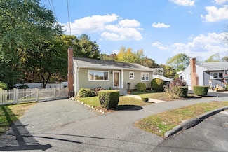 13 Daniel Terrace, Peabody, MA 01960