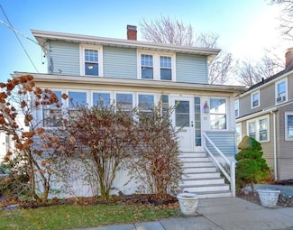 31 Milton Rd, Quincy, MA 02171