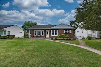 2744 Helen St, Allentown, PA 18104