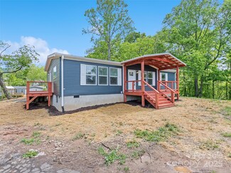 255 Thompson Cove Rd, Clyde, NC 28721