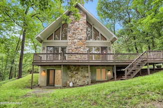 16 March Cir, Winfield, PA 17889