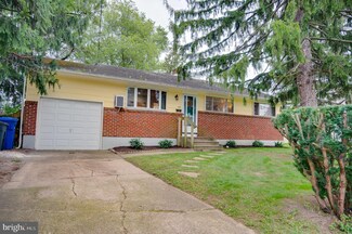 226 Ivy Rd, Beverly, NJ 08010