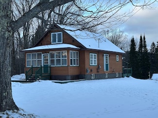 E8170 Sanders Rd, Bessemer, MI 49911