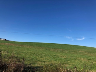 7 Poor House Rd, Lancaster, KY 40444