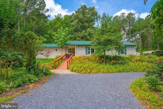 27179 Bohle Rd, Mechanicsville, MD 20659