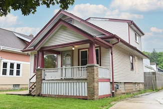 203 N 71st St, Milwaukee, WI 53213
