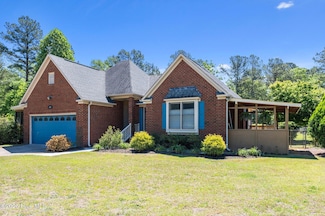 460 Riverside Rd, Grifton, NC 28530