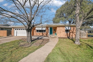 1500 Villanova Dr, Austin, TX 78757