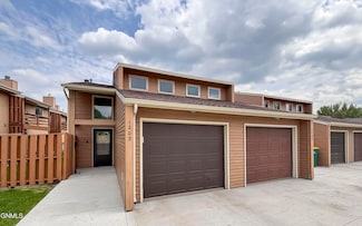 1203 S Washington St, Bismarck, ND 58504