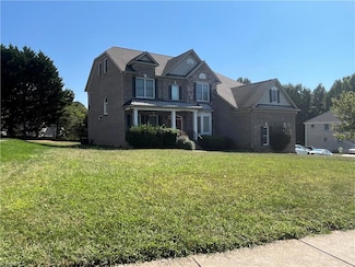 2706 Edenridge Dr, High Point, NC 27265