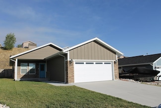 685 Frank St, Sheridan, WY 82801