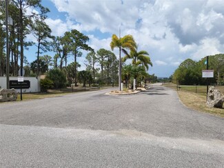 9008 Falcon Ct, Venice, FL 34293