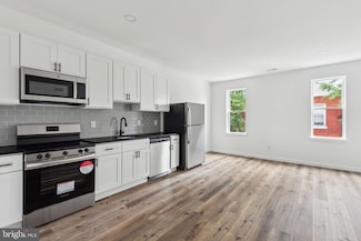 38 S Salford St Unit 2, Philadelphia, PA 19139
