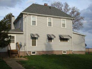 853 E 1000 North Rd, Onarga, IL 60955