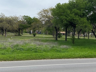 2500 S Oak Ave, Mineral Wells, TX 76067