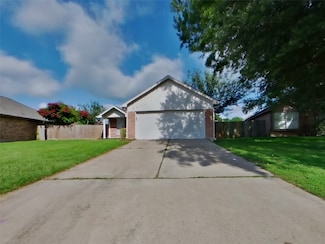 8711 Croteau Dr, Houston, TX 77044