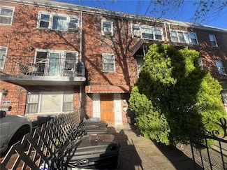 2567 W 15th St, Brooklyn, NY 11214