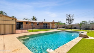 5701 E Waverly St, Tucson, AZ 85712