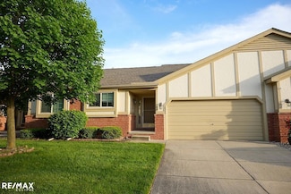 18550 Willowridge Ln, Clinton Township, MI 48038