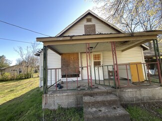 202 Layne Rd, Soddy Daisy, TN 37379