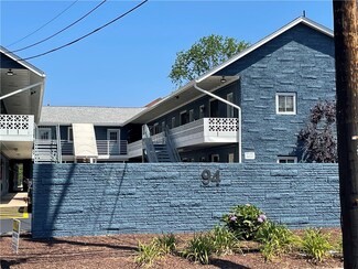 94 Cowesett Ave Unit 27, West Warwick, RI 02893
