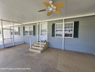 16048 Brookridge Blvd, Brooksville, FL 34613