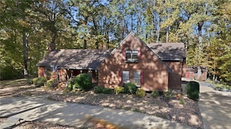 3912 Thalia Dr, Virginia Beach, VA 23452