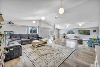 1131 Linda Anne Ct, Gardnerville, NV 89410