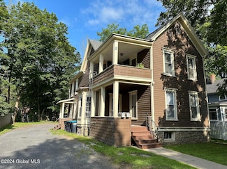 5 Brook St, Oneonta, NY 13820