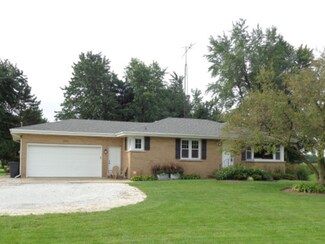 3510 S 6000e Rd, Saint Anne, IL 60964