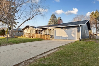 1022 3rd St SW, Faribault, MN 55021