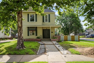 1347 S Florence Ave, Tulsa, OK 74104