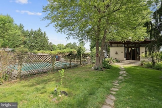 910 Veirs Mill Rd, Rockville, MD 20851