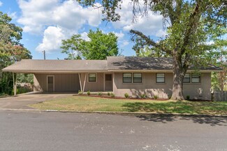 3800 Lochridge Rd, North Little Rock, AR 72116