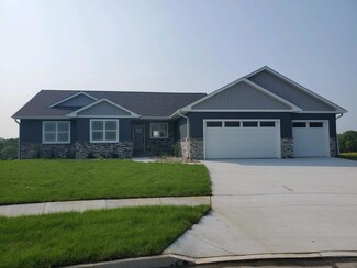 1402 Ohio Ave, Ames, IA 50014